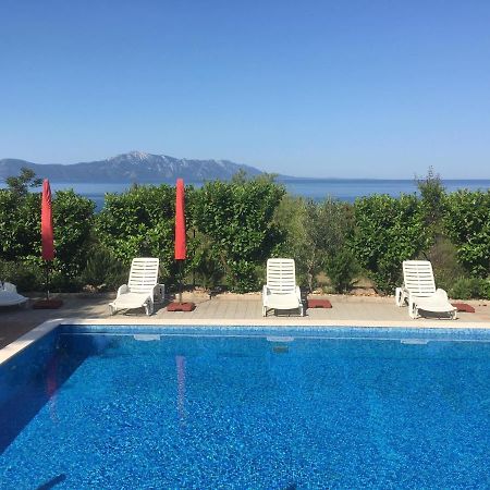 Hotel Lukas Gradac  Exterior photo